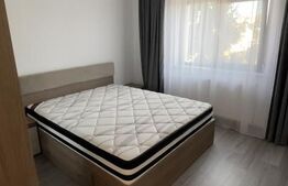 Apartament cu 3 camere, 75 mp, zona Centrala