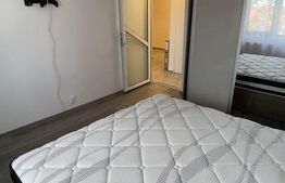 Apartament cu 3 camere, 75 mp, zona Centrala