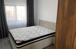 Apartament cu 3 camere, 75 mp, zona Centrala