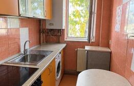 Apartament cu 2 camere, 37 mp, zona Trivale