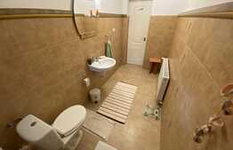 Casa de 5 camere, 232 mp, zona Zarnesti