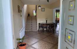Casa de 5 camere, 232 mp, zona Zarnesti