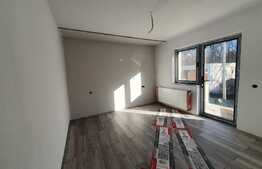 Casa 3 camere, 210 mp, Trivale Aleea Primaverii