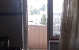 Apartament 3 camere, 63 mp, balcon, Trivale