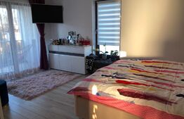 Casa de vanzare, 5 camere, 280 mp, teren 500 mp, Trivale