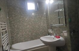 Apartament 3 camere, decomandat, 2 balcoane, 80mp, Trivale