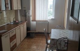 Apartament 3 camere, decomandat, 2 balcoane, 80mp, Trivale