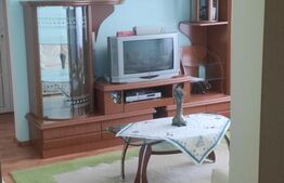 Apartament 3 camere, semidecomandat, balcon, Trivale