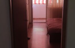 Apartament 3 camere, semidecomandat, balcon, Trivale