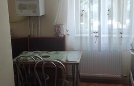 Apartament 3 camere, semidecomandat, balcon, Trivale