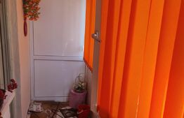 Apartament 3 camere, decomandat, balcon, Trivale