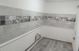 Apartament 3 camere, decomandat, zona Negru Voda
