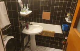 Apartament 3 camere, decomandat, 84 mp, Centru