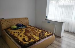 Apartament 3 camere, decomandat, balcon, Trivale
