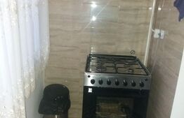 Apartament cu 3 camere, decomandat, 67 mp