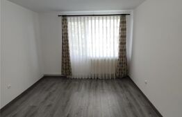 Apartament cu 2 camere, semidecomandat, 45 mp