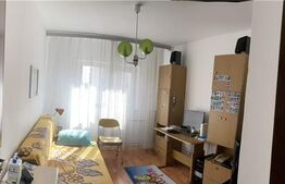 Apartament cu 3 camere, decomandat, 67 mp