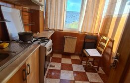 Apartament 3 camere, semidecomandat, 55mp, Republicii