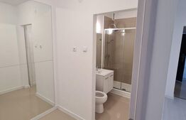 Apartament cu 3 camere, semidecomandat, 62 mp