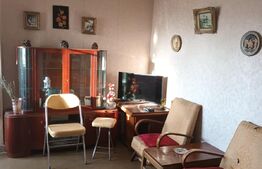 Apartament de 2 camere, 56 mp, decomandat, Republicii 