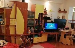 Apartament 3 camere, 70 mp, decomandat, Nord