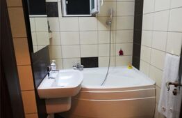 Apartament cu 3 camere, decomandat, 62 mp, Andrei Muresanu