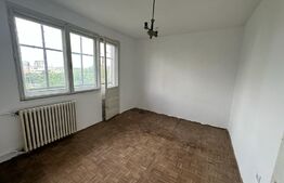 Apartament 3 camere semidecomandat, 58mp, Republicii