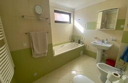 Casa individuala 7 camere, 240 mp, zona Centrala