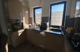 Apartament 3 camere, decomandat, 78 mp, 9 Mai