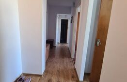 Apartament 3 camere, decomandat, 74 mp, zona Vest