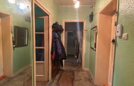 Apartament 3 camere, semidecomandat, 72mp, zona Sud