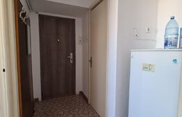 Apartament 2 camere, semidecomandat, 50mp, zona ULTRACENTRAL