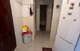 Apartament 2 camere, decomandat,zona Malu Rosu