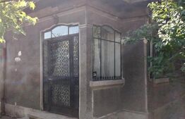 Casa renovabila, 69 mp, 440 mp teren, zona Penes Curcanul