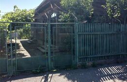 Casa renovabila, 69 mp, 440 mp teren, zona Penes Curcanul