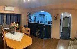 Apartament cu 3 camere, 90 mp, decomandat, Cioceanu