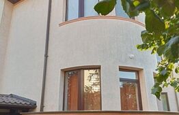 Vila cu 11 camere, 450 mp utili, teren cu 620 mp