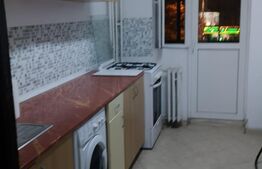 Apartament 4 camere, 77 mp, decomandat, zona Bulevardul Bucuresti