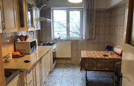 Apartament 4 camere, decomandat,90mp,Bulevardul Bucuresti