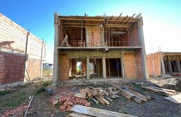 Casa individuala, 5 camere, 170 mp cu teren 550 mp, Bucov