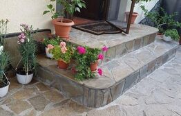 Casa cu 4 camere, 100 mp utili, teren cu 250 mp, Tatarani