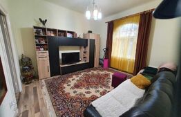 Casa cu 3 camere, 380 mp, Marasesti