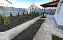 Casa cu 4 camere, 140 mp utili, teren cu 250 mp, Blejoi