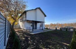 Casa cu 4 camere, 140 mp utili, teren cu 250 mp, Blejoi