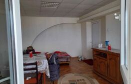 Apartament cu 4 camere, 73 mp, decomandat, 