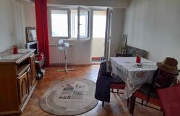 Apartament cu 4 camere, 73 mp, decomandat, 