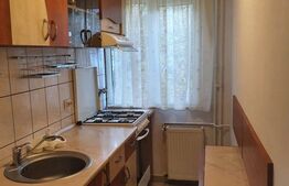 Apartament 3 camere, semidecomandat, 50mp, zona de Vest.