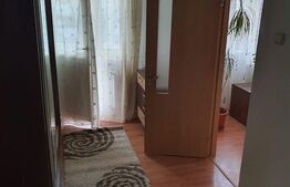 Apartament 3 camere, semidecomandat, 50mp, zona de Vest.