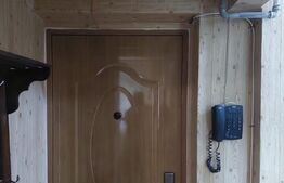 Apartament 3 camere, 50 mp, Vest 