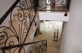 Casa 4 camere, 255 mp, Strejnicu